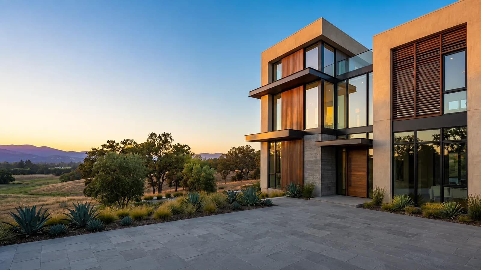 CHOY CONSTRUCTION — premium architecture